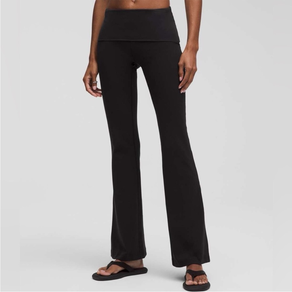 Lululemon Groove Nulu Foldover Flare